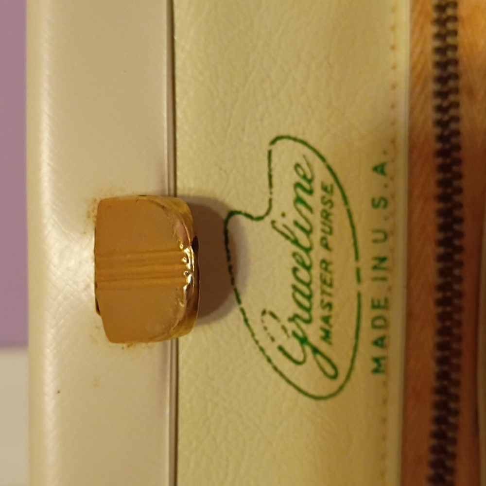 Graceline Master Purse - Picture 8 of 10